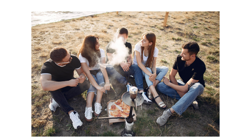 Puff or Pass? What You Need to Know About Vaping & Smoking at Summer Hotspots