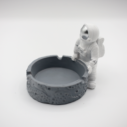 Astronaut Ashtray angle 2 