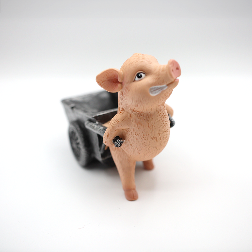 Pig with Trolley Ashtray angle 1 