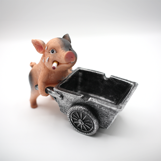 Pig with Wheelbarrow Ashtray angle 1 